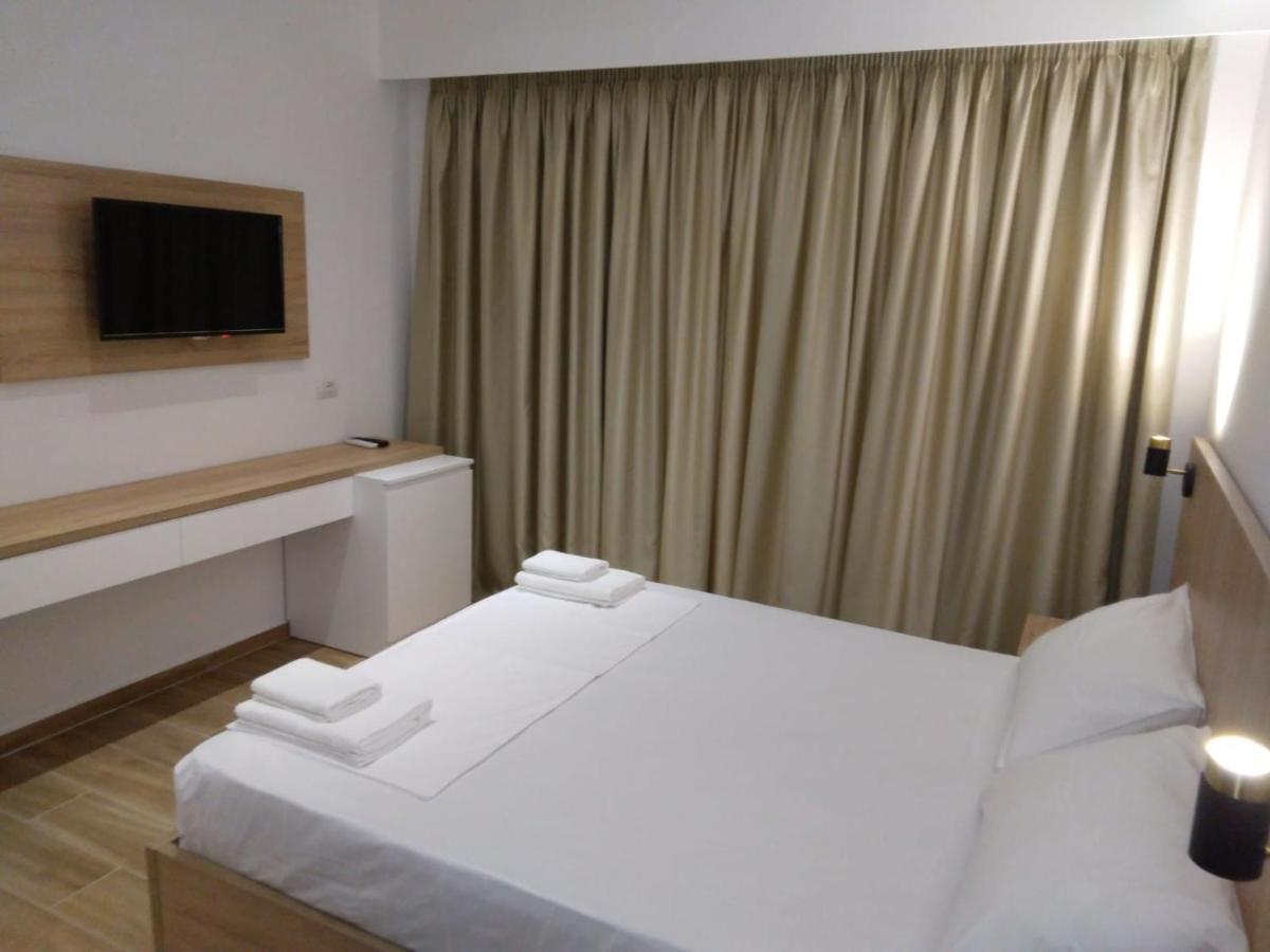 Hotel Ksamili Exteriör bild